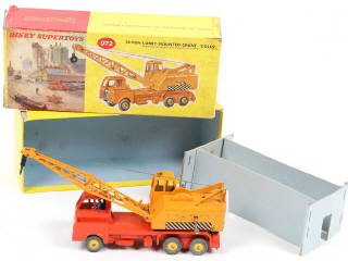 Lot 256 - DINKY TOYS (GB) (1)