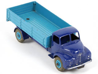 Lot 247 - DINKY TOYS (GB) (1)