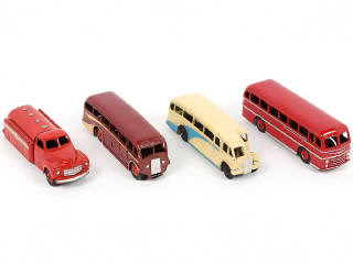 Lot 263 - DINKY TOYS (GB) (4)