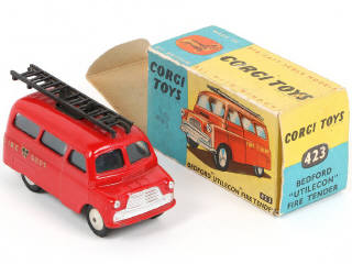 Lot 138 - CORGI TOYS (GB) (1)