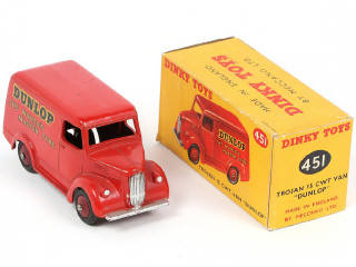 Lot 246 - DINKY TOYS (GB) (1)