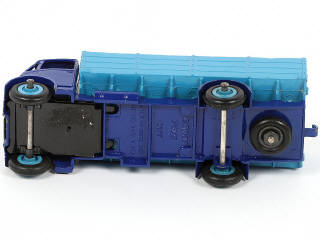 Lot 254 - DINKY TOYS (GB) (1)