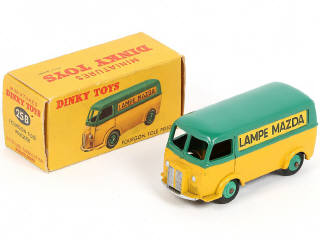 Lot 223 - DINKY TOYS (FRANCE) (1)