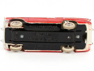 Lot 220 - DINKY TOYS (FRANCE) (1)