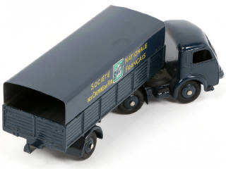 Lot 225 - DINKY TOYS (FRANCE) (1)