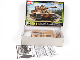 Lot 58 - TAMIYA (JAPON) (9)