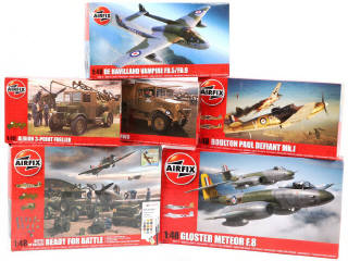 Lot 60 - AIRFIX (GB) (6)