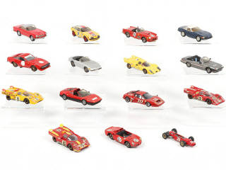 Lot 279 - DIVERS (15)