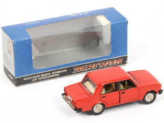 Lot 99 - NOVOEXPORT (URSS) (1)