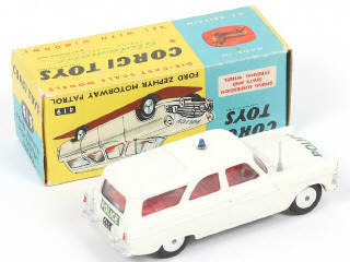 Lot 157 - CORGI TOYS (GB) (1)