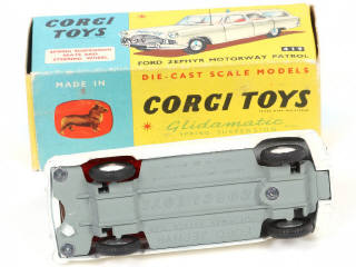 Lot 157 - CORGI TOYS (GB) (1)