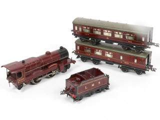 Lot 28 - HORNBY 'O' (GB) (4)