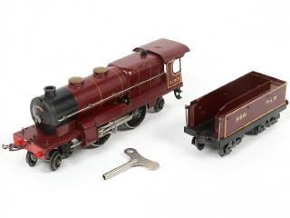 Lot 14 - HORNBY 'O' (FRANCE) (1)