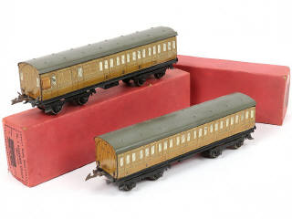 Lot 24 - HORNBY 'O' (GB) (2)