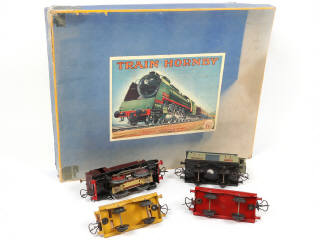 Lot 13 - HORNBY 'O' (FRANCE) (4)