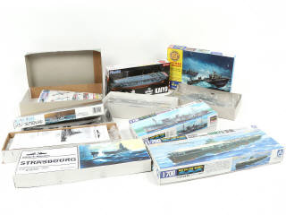 Lot 315 - DIVERS (16)