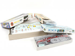 Lot 315 - DIVERS (16)