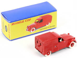 Lot 176 - CLUB DINKY FRANCE (1)