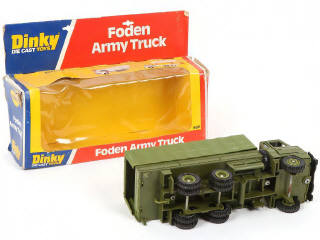 Lot 116 - DINKY TOYS (GB) (1)