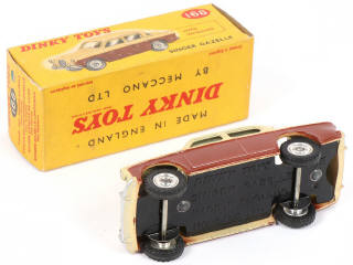Lot 270 - DINKY TOYS (GB) (1)