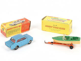 Lot 276 - DINKY TOYS (GB) (2)