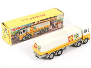Lot 118 - DINKY TOYS (GB) (1)
