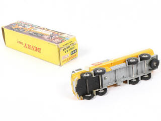 Lot 118 - DINKY TOYS (GB) (1)