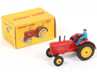 Lot 130 - DINKY TOYS (GB) (1)