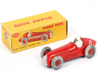Lot 273 - DINKY TOYS (GB) (1)