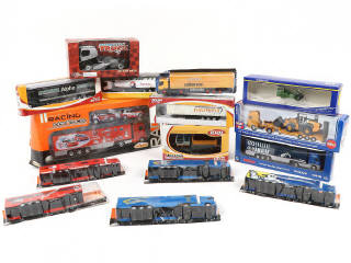 Lot 280 - DIVERS (15)