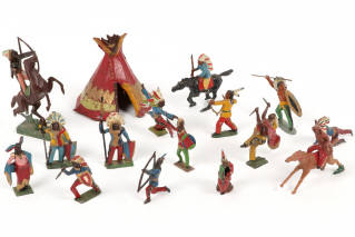 Lot 1 - DIVERS (16)