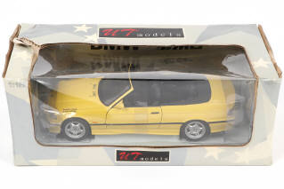 Lot 38 - UT MODELS (HONG KONG) (4)