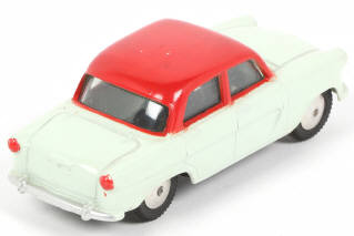 Lot 94 - CORGI TOYS (GB) (1)