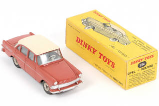 Lot 205 - DINKY TOYS (FRANCE) (1)