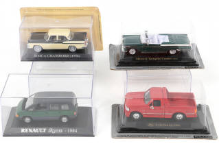 Lot 261 - DIVERS (16)