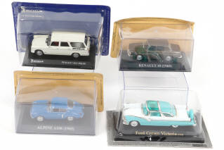 Lot 262 - DIVERS (16)