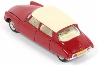 Lot 201 - DINKY TOYS (FRANCE) (1)