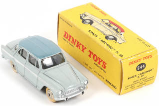 Lot 203 - DINKY TOYS (FRANCE) (1)