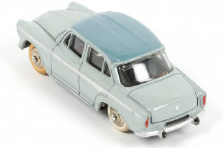 Lot 203 - DINKY TOYS (FRANCE) (1)
