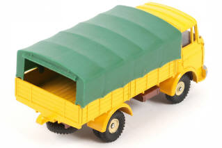 Lot 192 - DINKY TOYS (FRANCE) (1)