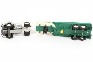 Lot 193 - DINKY TOYS (FRANCE) (1)
