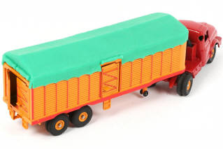 Lot 191 - DINKY TOYS (FRANCE) (1)