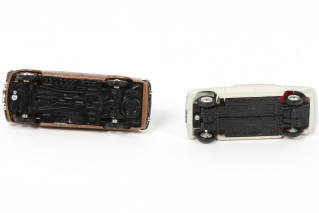 Lot 210 - DINKY TOYS (FRANCE) (2)