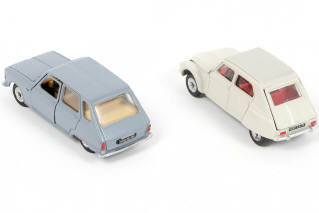Lot 207 - DINKY TOYS (FRANCE) (2)