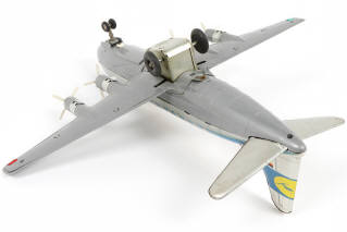 Lot 40 - TOMY (JAPON) (1)
