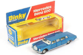 Lot 226 - DINKY TOYS (GB) (1)