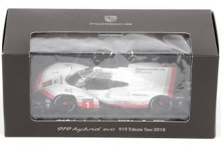 Lot 73 - SPARK (MACAU) (1)