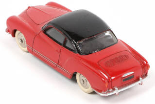 Lot 307 - DINKY TOYS (FRANCE) (1)