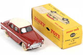 Lot 326 - DINKY TOYS (FRANCE) (1)