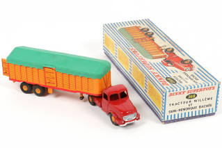Lot 315 - DINKY TOYS (FRANCE) (1)